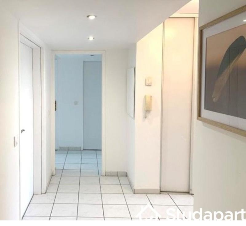 Chambre - 14 m² - 1 pièce