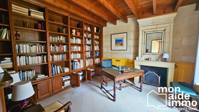 Maison - 233 m² - 8 pièces