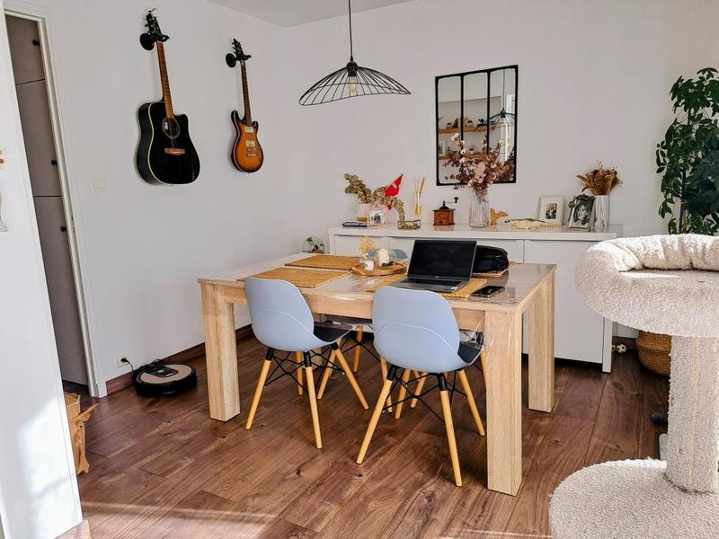 Appartement - 70 m² - 3 pièces