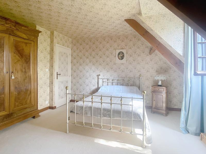 Maison - 179 m² - 6 pièces