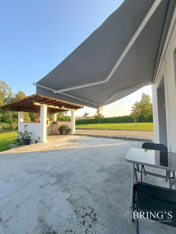 Villa - 166 m² - 8 pièces