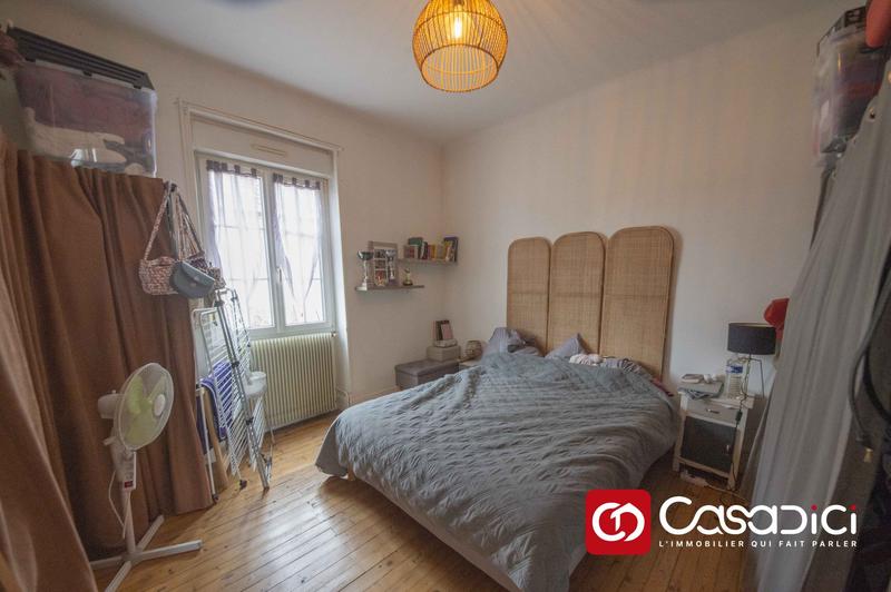 Maison - 98 m² - 6 pièces