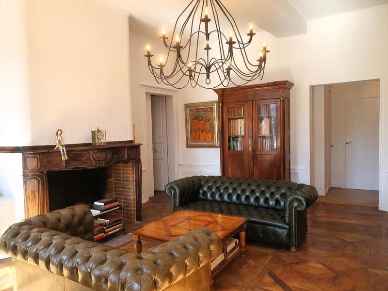 Appartement bourgeois - 130 m² - 5 pièces