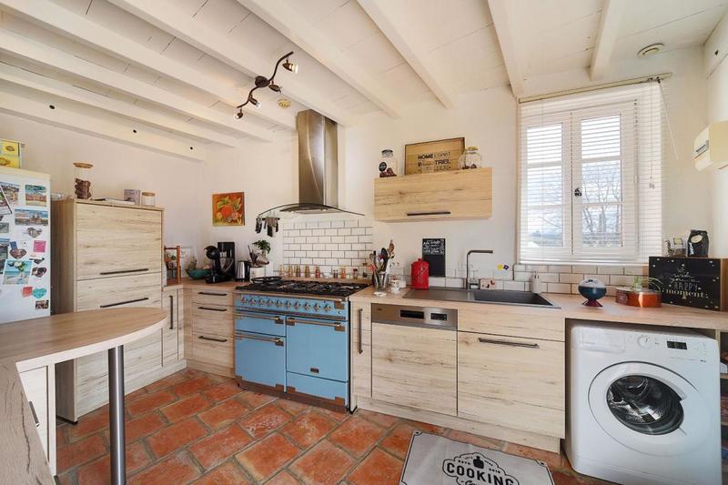 Maison - 200 m² - 7 pièces