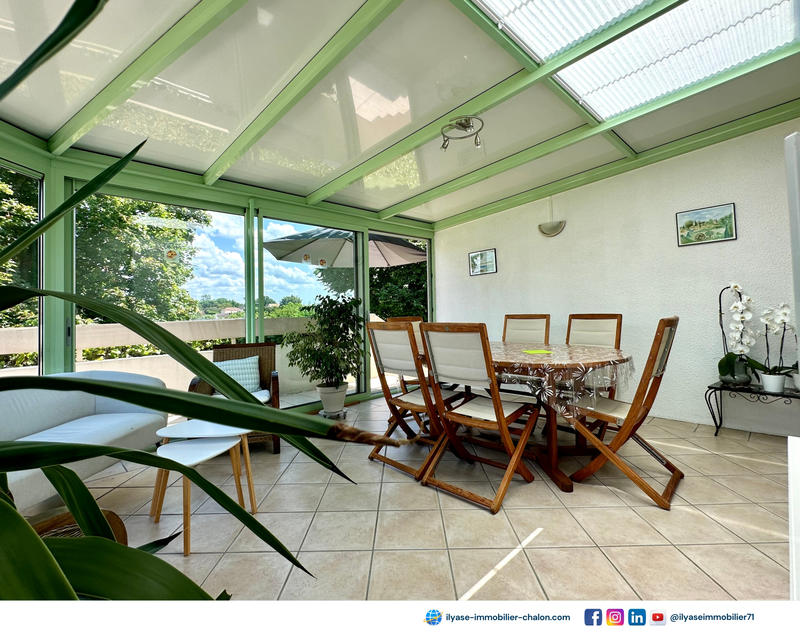 Maison - 160 m² - 8 pièces