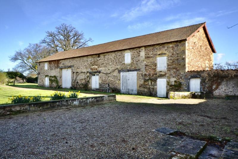 Maison - 432 m² - 14 pièces