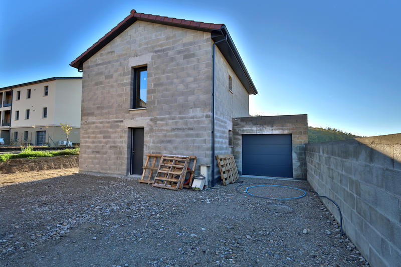 Maison - 92 m² - 4 pièces