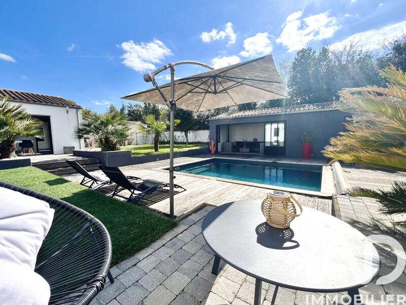 Maison de maîtres - 196 m² - 8 pièces