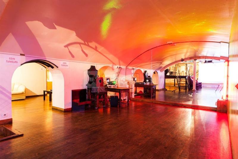 Local commercial - 240 m²