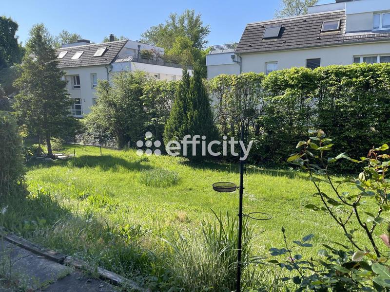 Immeuble - 260 m² - 8 pièces