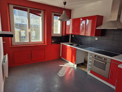 Appartement - 94 m² - 4 pièces