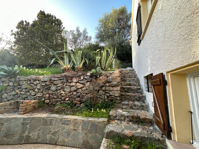 Propriété - 220 m² - 11 pièces