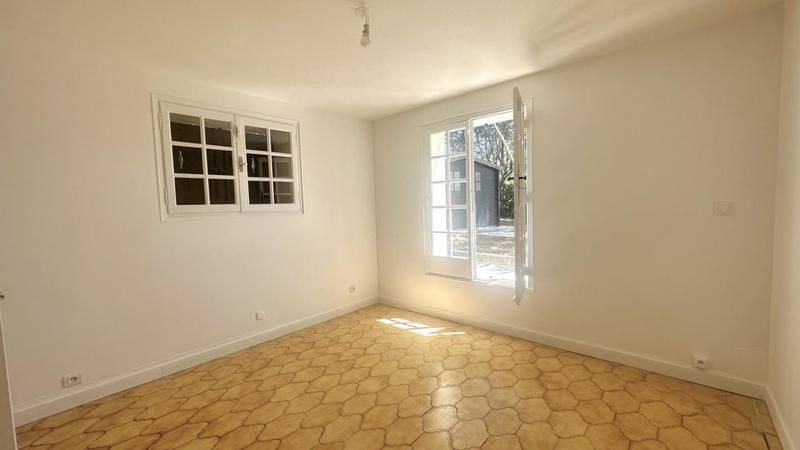 Villa - 264 m² - 7 pièces