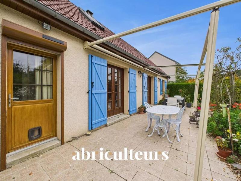 Maison - 125 m² - 5 pièces