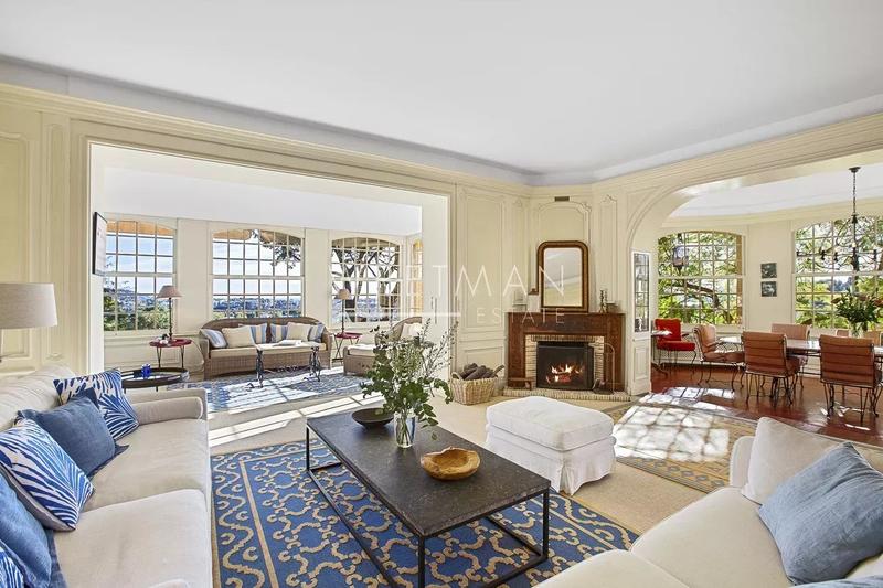 Immeuble mixte - 826 m²