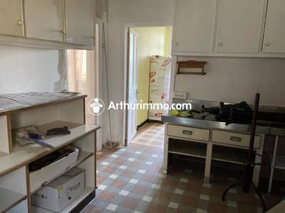 Maison - 253 m² - 8 pièces