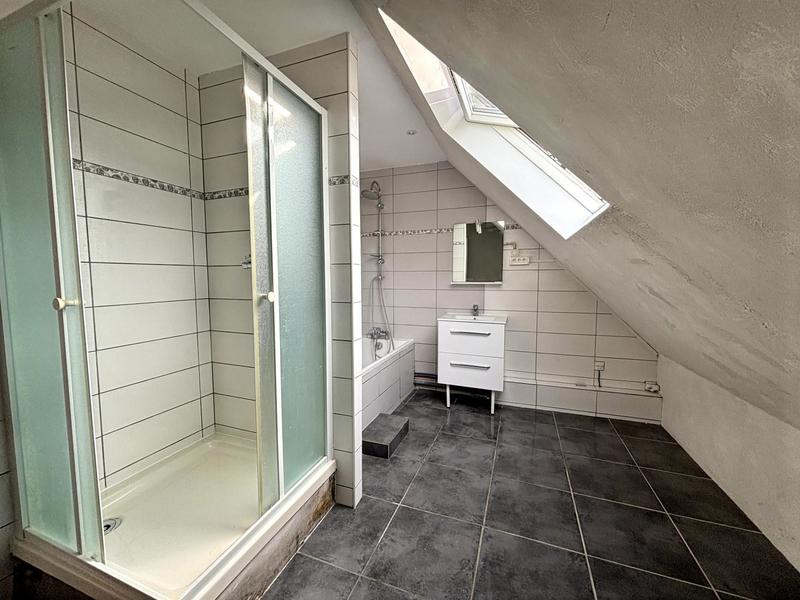 Maison - 130 m² - 7 pièces