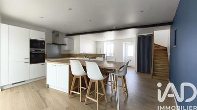 Maison - 101 m² - 4 pièces