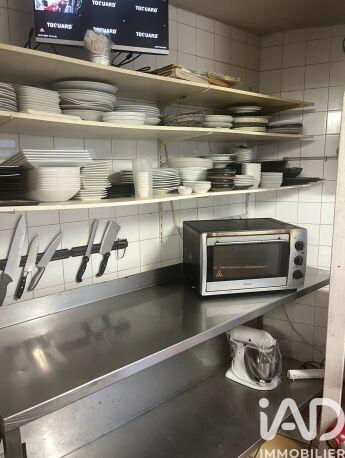 Maison - 240 m² - 7 pièces