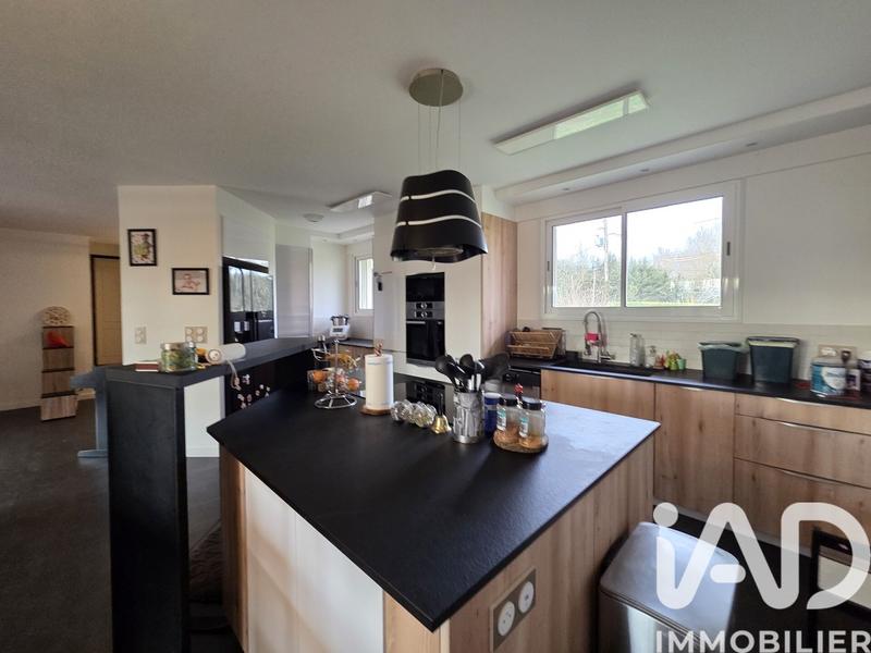 Maison - 164 m² - 7 pièces