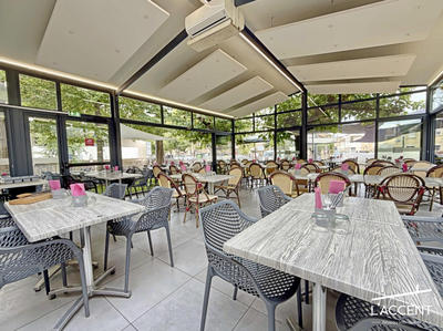 Fonds de commerce - Hôtellerie / Restauration - 261 m²