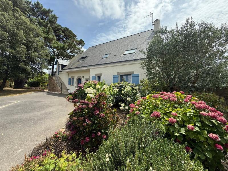 Maison de ville - 230 m² - 6 pièces