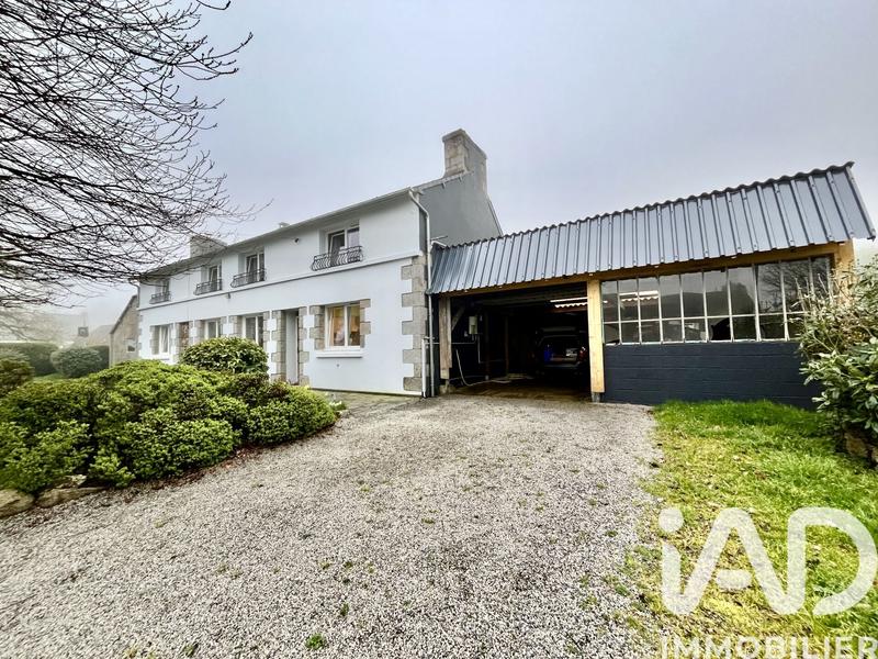 Maison - 120 m² - 6 pièces