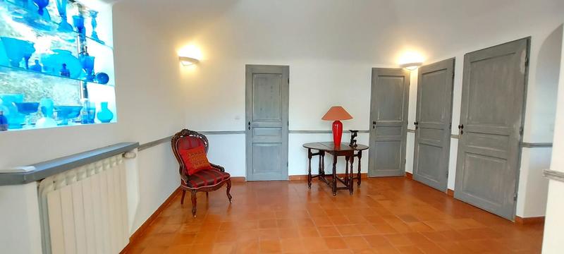 Villa - 182 m² - 6 pièces