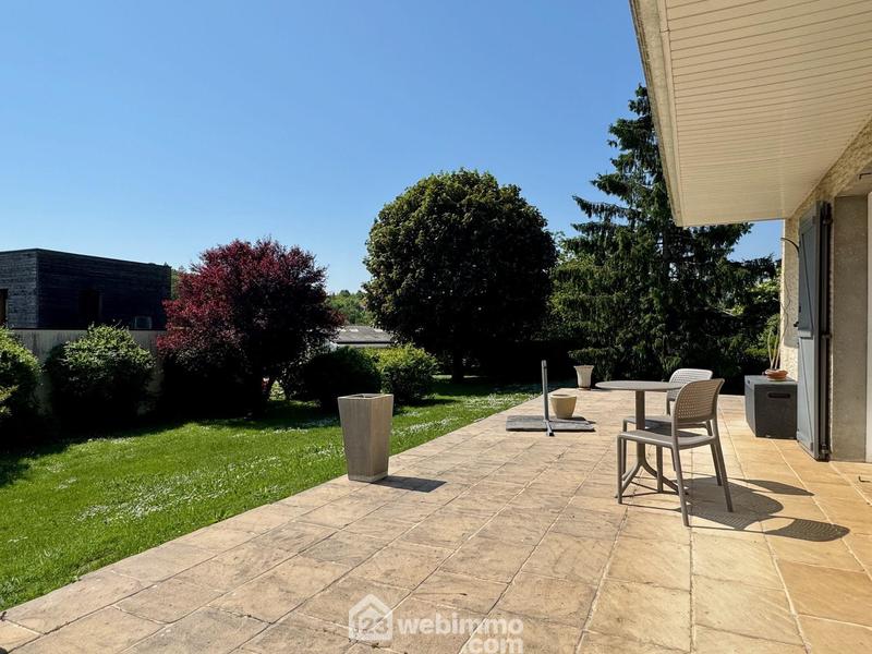 Maison - 161 m² - 6 pièces