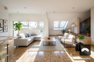 Maison d'architecte - 200 m² - 8 pièces