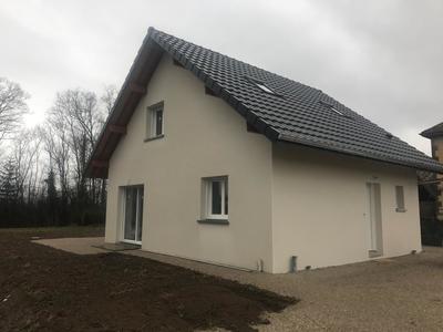 Maison - 105 m² - 5 pièces