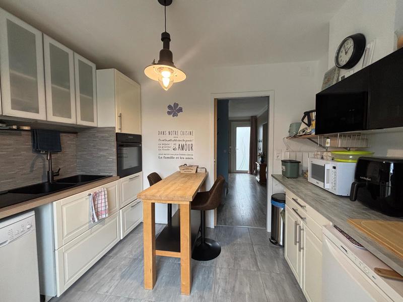 Maison - 121 m² - 5 pièces