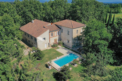Château - 600 m² - 10 pièces