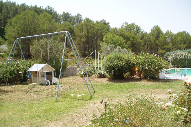 Maison - 185 m² - 5 pièces