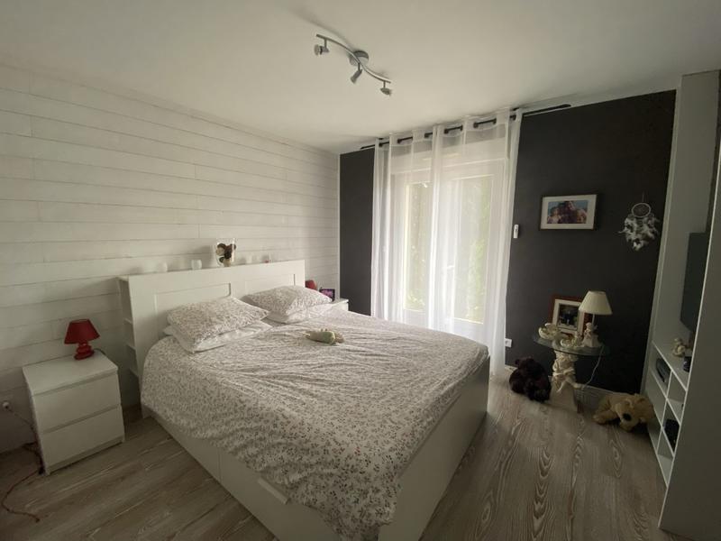 Maison traditionnelle - 170 m² - 7 pièces