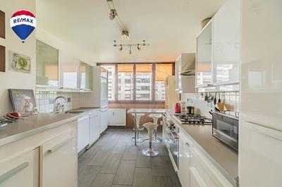 Appartement - 79 m² - 4 pièces