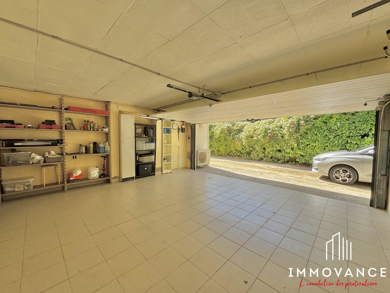 Maison contemporaine - 220 m² - 5 pièces