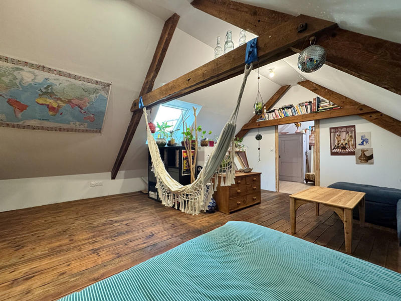 Maison - 101 m² - 4 pièces