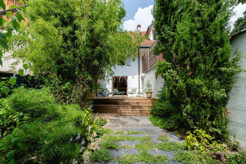 Appartement - 197 m² - 6 pièces