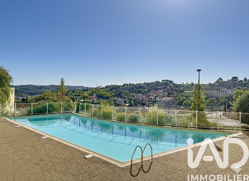 Appartement - 73 m² - 3 pièces