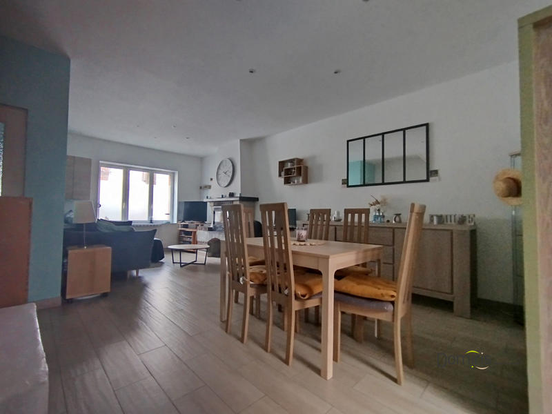 Maison - 93 m² - 4 pièces