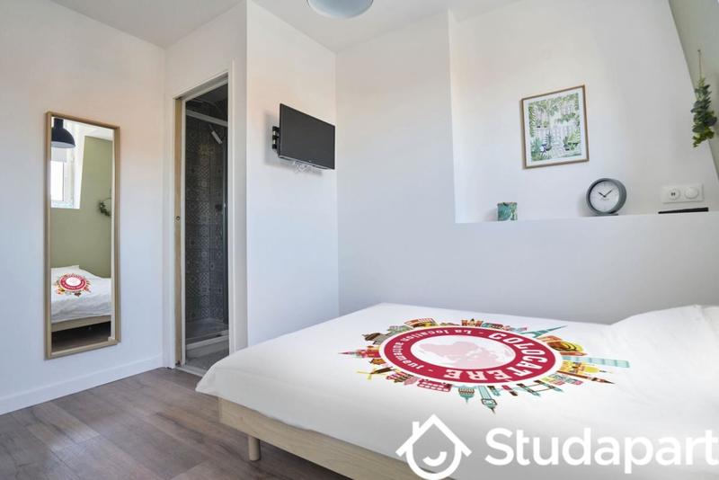 Chambre - 10 m² - 1 pièce