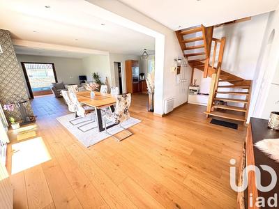 Maison - 160 m² - 6 pièces