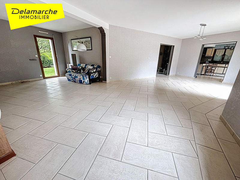 Maison - 189 m² - 8 pièces