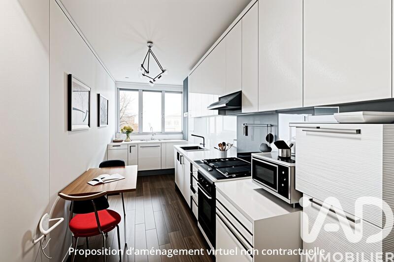 Appartement - 94 m² - 5 pièces