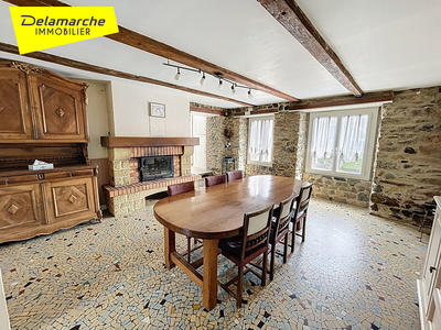 Maison - 141 m² - 6 pièces