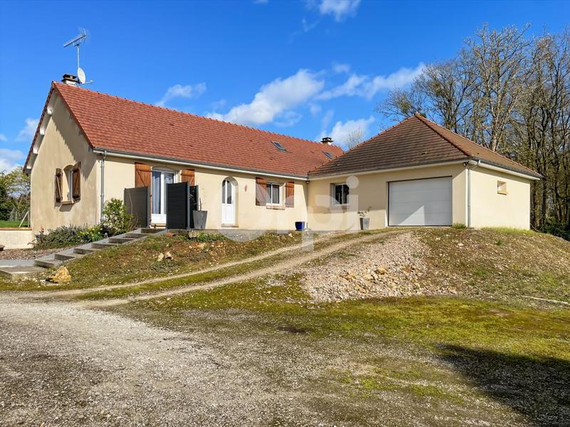 Maison - 152 m² - 7 pièces