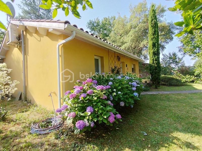 Maison - 84 m² - 4 pièces