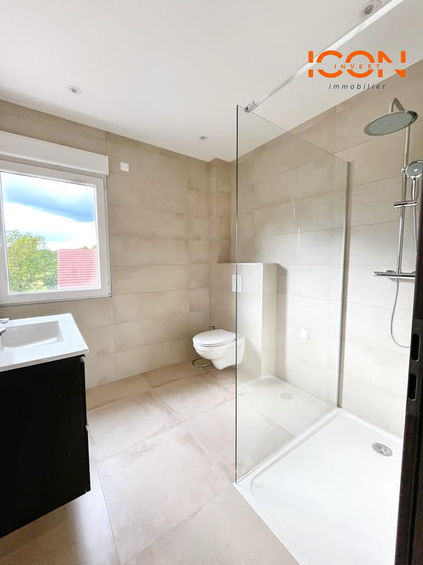 Maison contemporaine - 152 m² - 6 pièces