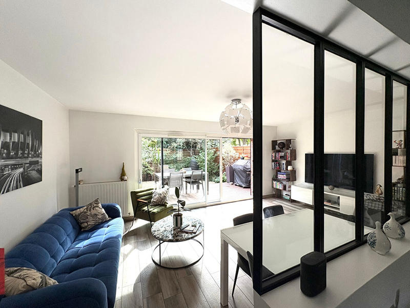 Maison - 92 m² - 5 pièces